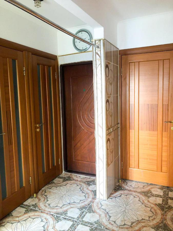 Zhulyany Rooms Київ Екстер'єр фото