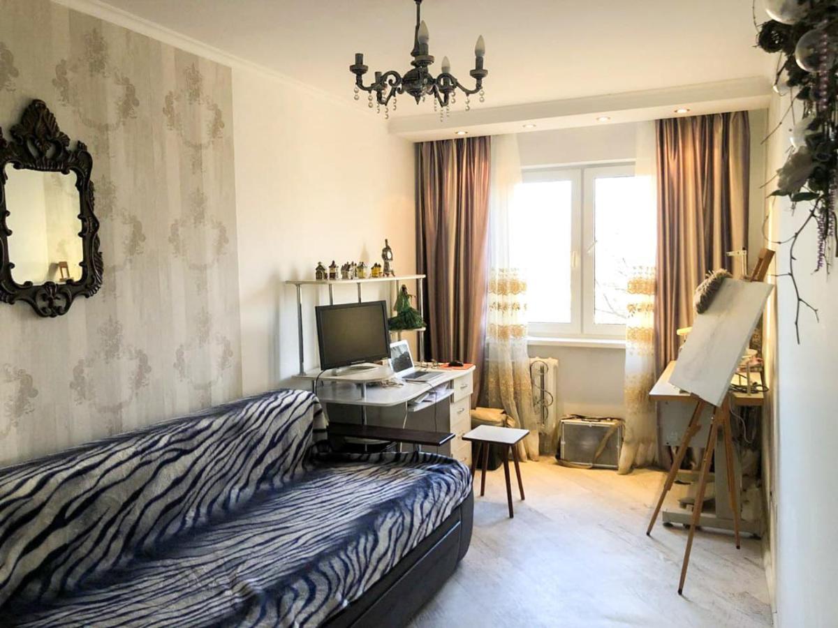 Zhulyany Rooms Київ Екстер'єр фото