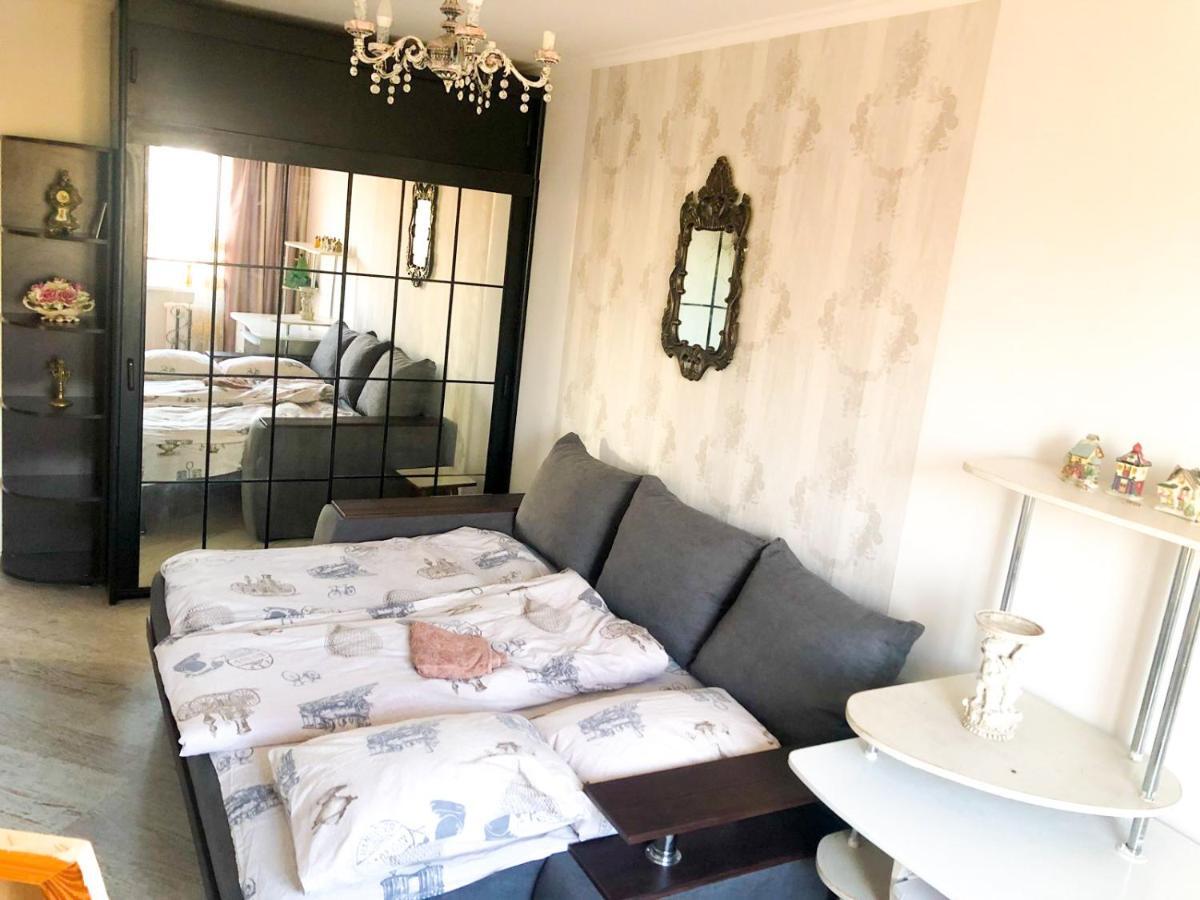 Zhulyany Rooms Київ Екстер'єр фото